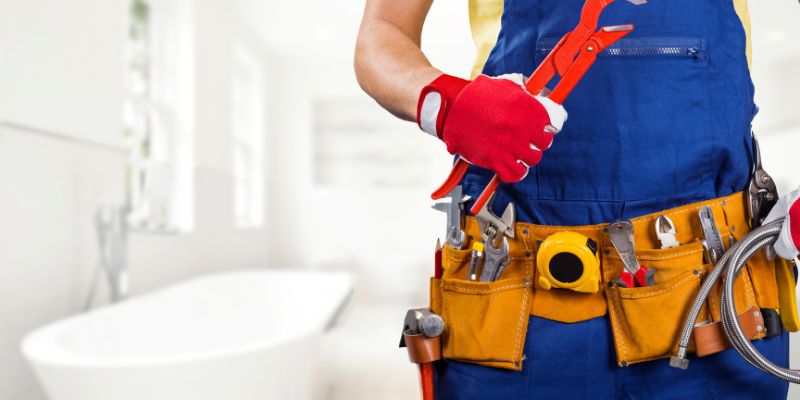 Como Evitar Golpes na Contratação de Encanador em Itaquaquecetuba